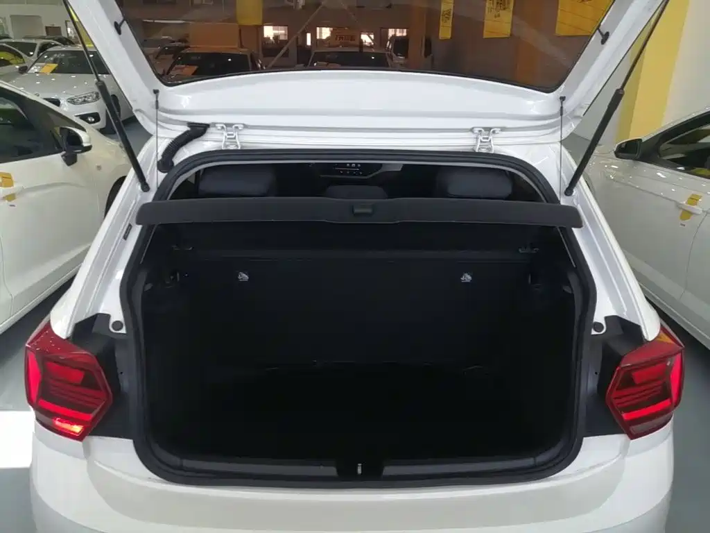 Volkswagen Polo — миниатюра 19