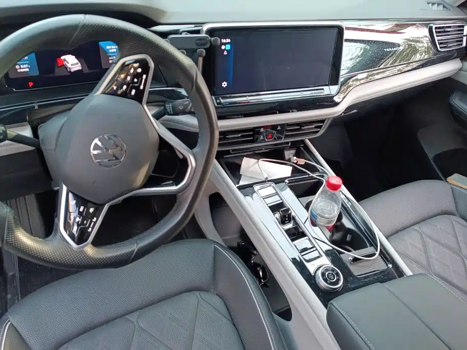 Volkswagen Teramont — миниатюра 11