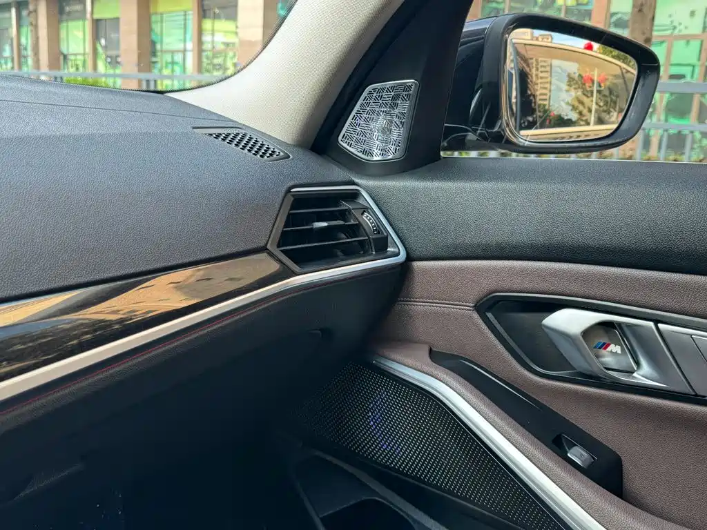 BMW 3 Series — миниатюра 22