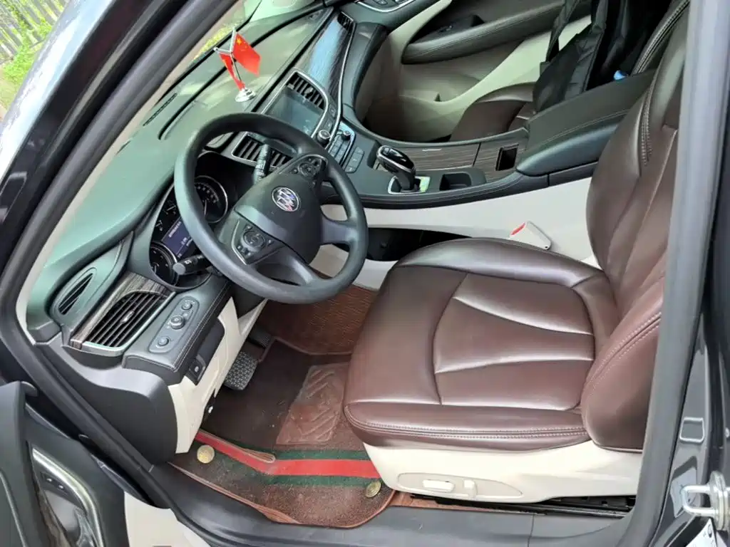 Buick LaCrosse — миниатюра 15