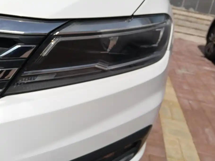 Volkswagen Lavida — миниатюра 5