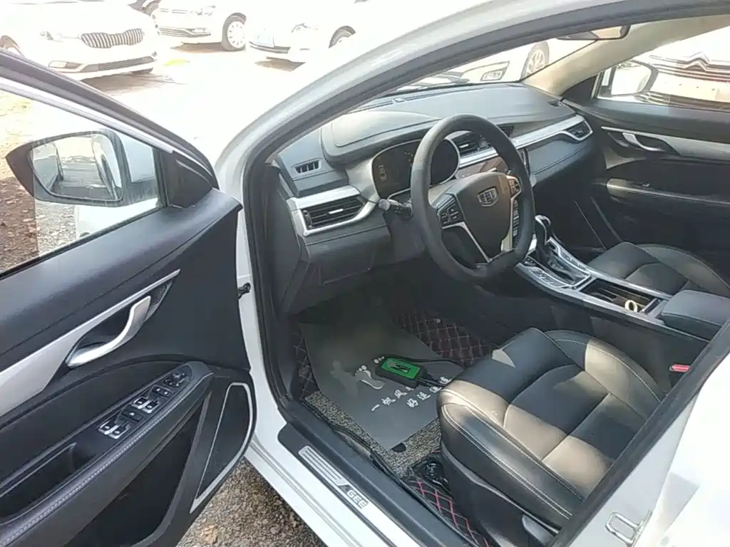 Geely Emgrand — миниатюра 16
