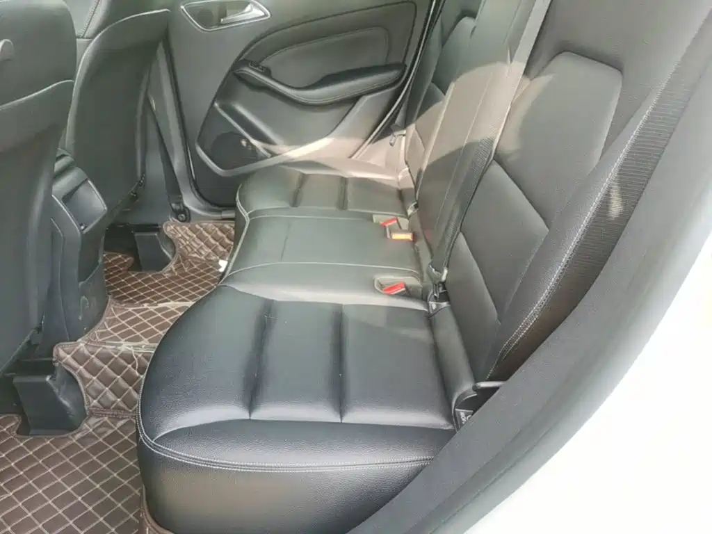 Mercedes-Benz B-Class — миниатюра 17