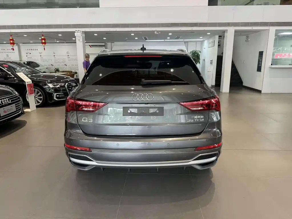 Audi Q3 — миниатюра 5