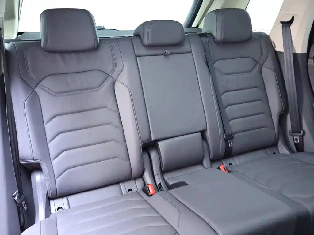 Volkswagen Touareg — миниатюра 23