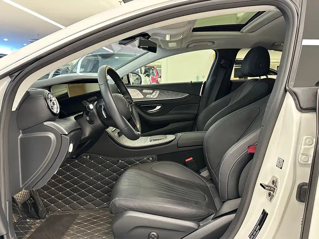 Mercedes-Benz CLS — миниатюра 9