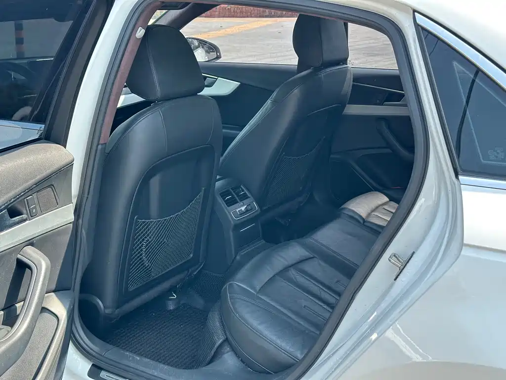 Audi A4L — миниатюра 8