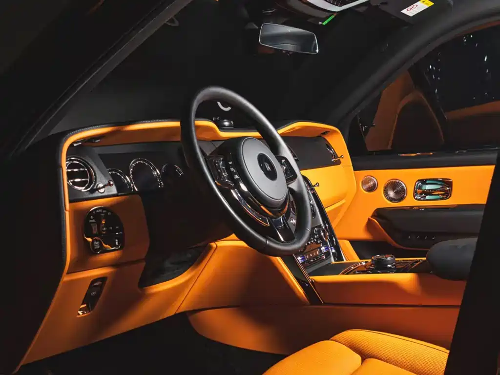 Rolls-Royce Cullinan 2018 мест