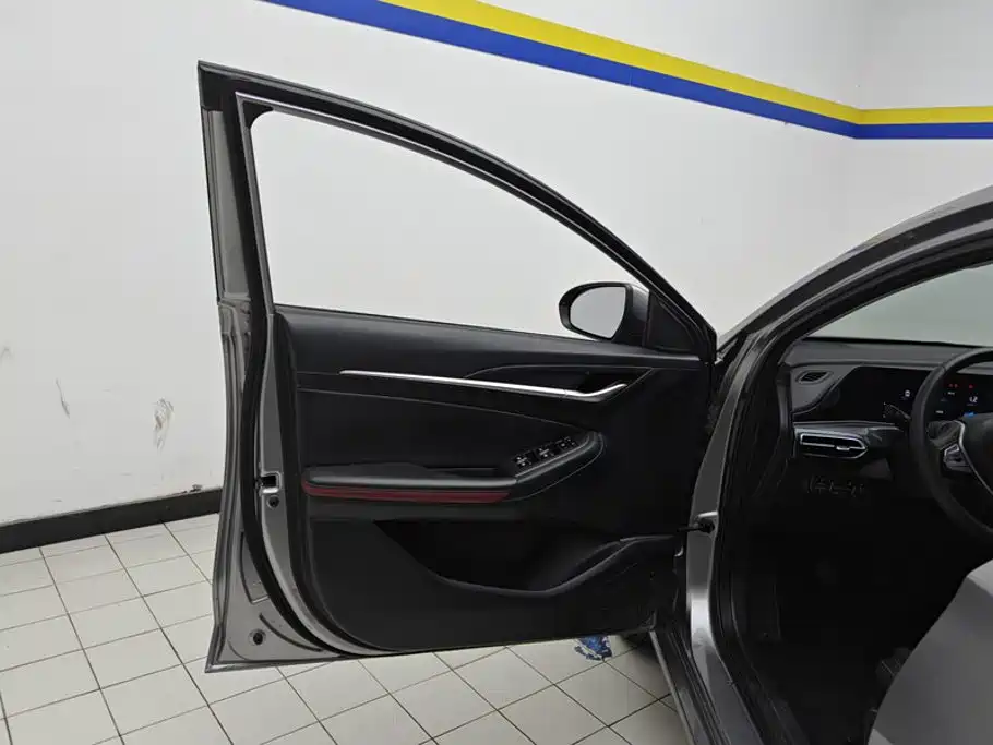 Changan Eado — миниатюра 7
