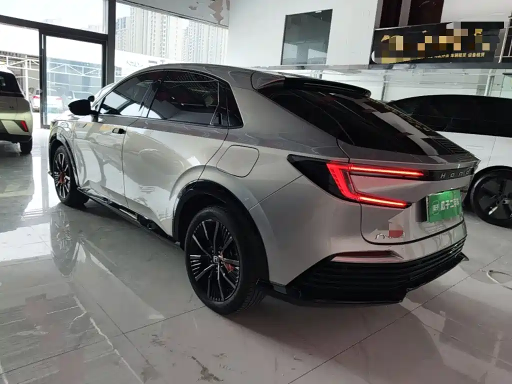 Honda e:NP2 — миниатюра 5