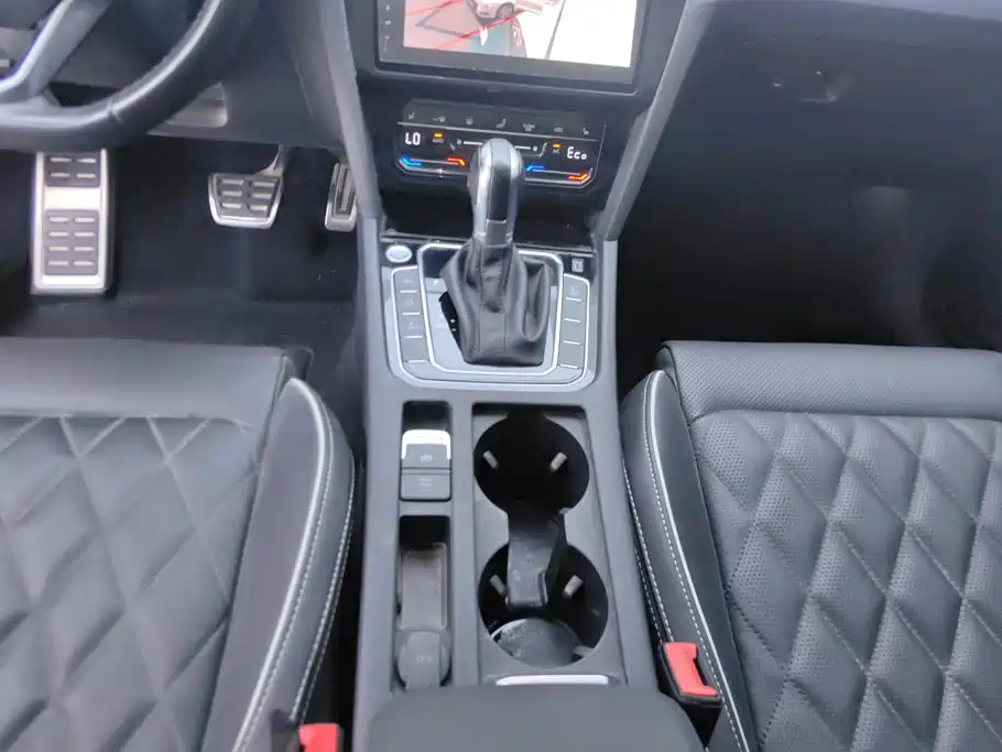 Volkswagen 迈腾 PHEV — миниатюра 16