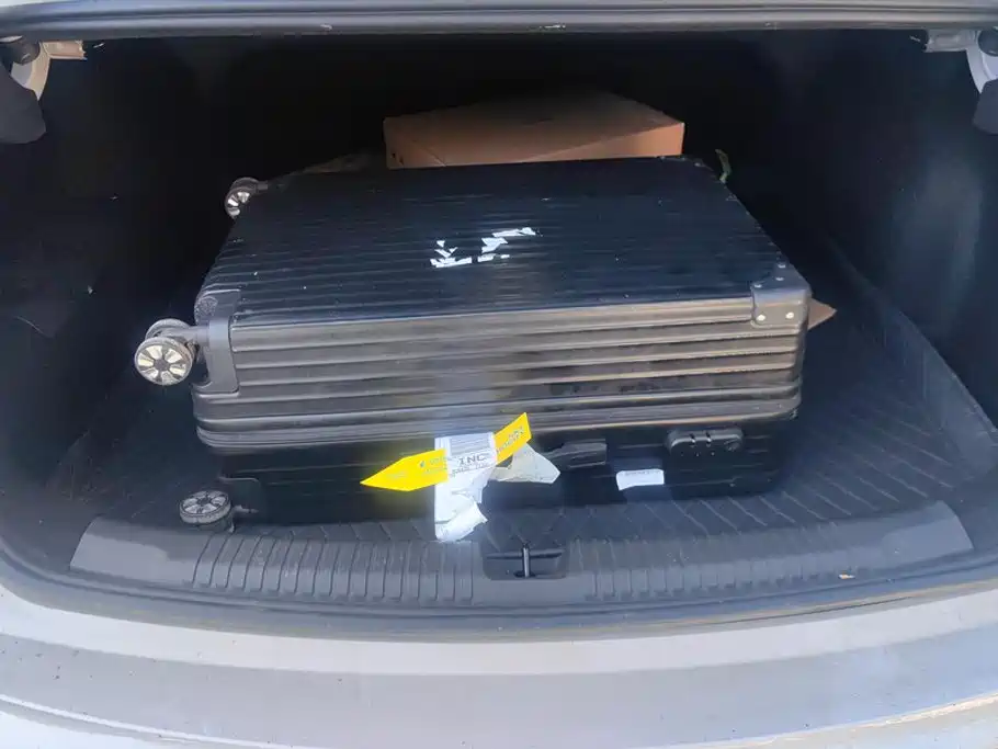 Roewe M7 DMH — миниатюра 4