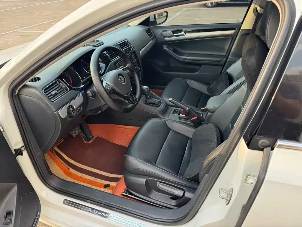 Volkswagen Sagitar — миниатюра 9