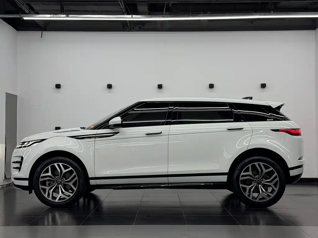 Land Rover Evoque — миниатюра 2