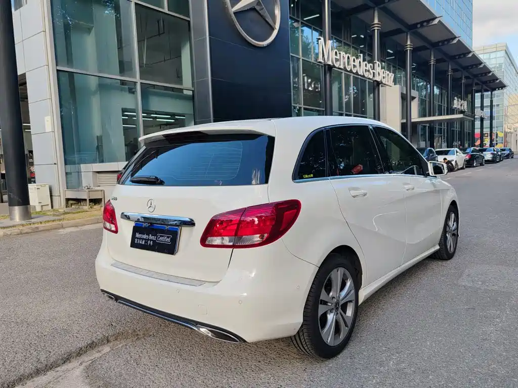 Mercedes-Benz B-Class — миниатюра 4