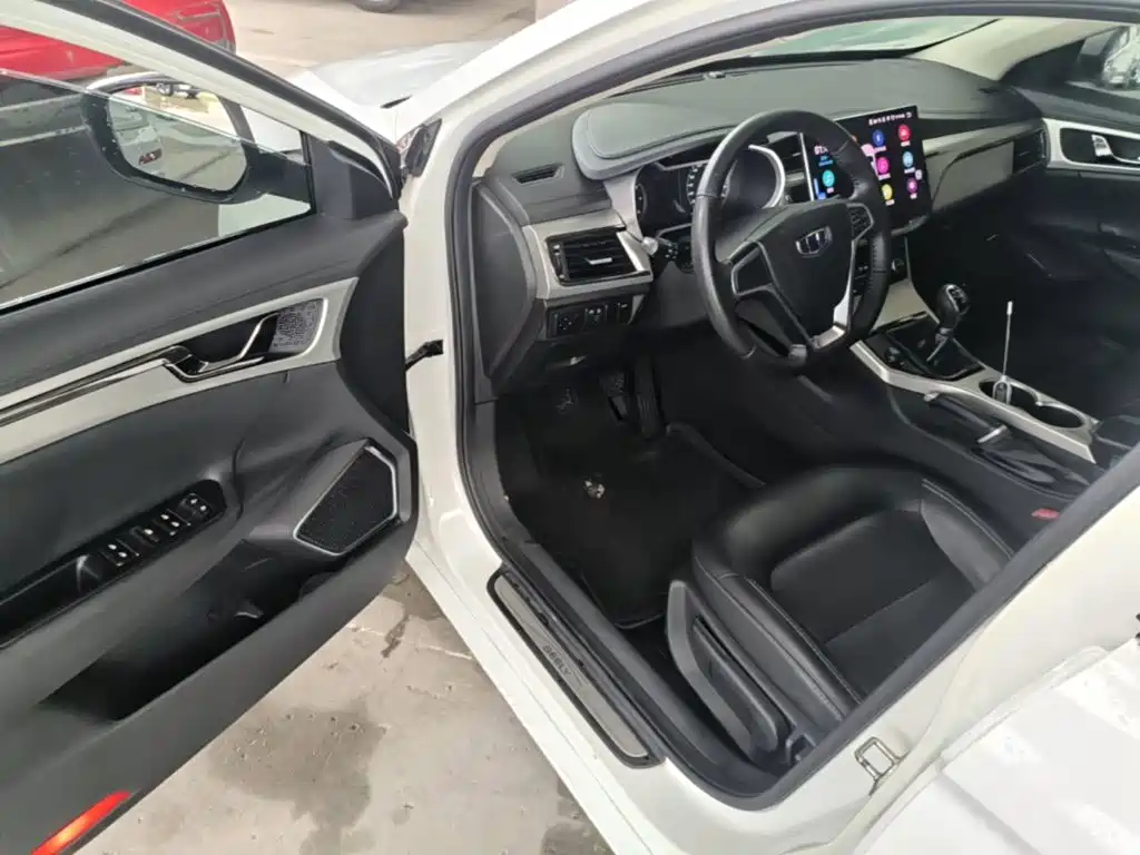Geely Emgrand GL — миниатюра 16