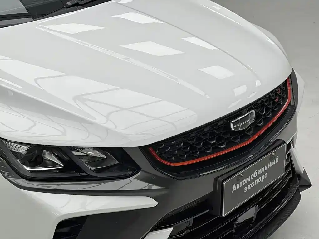 Geely Binyue — миниатюра 12
