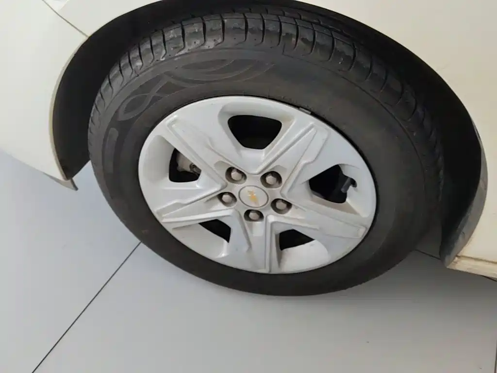 Chevrolet Cavalier — миниатюра 23