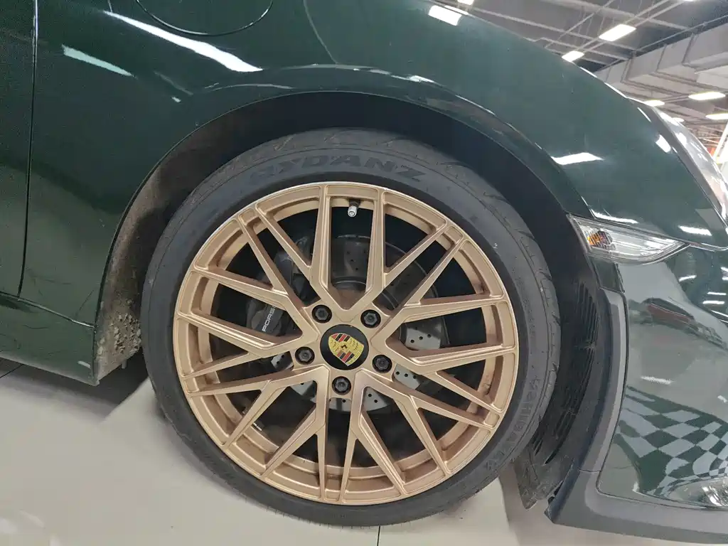 Porsche Cayman — миниатюра 10