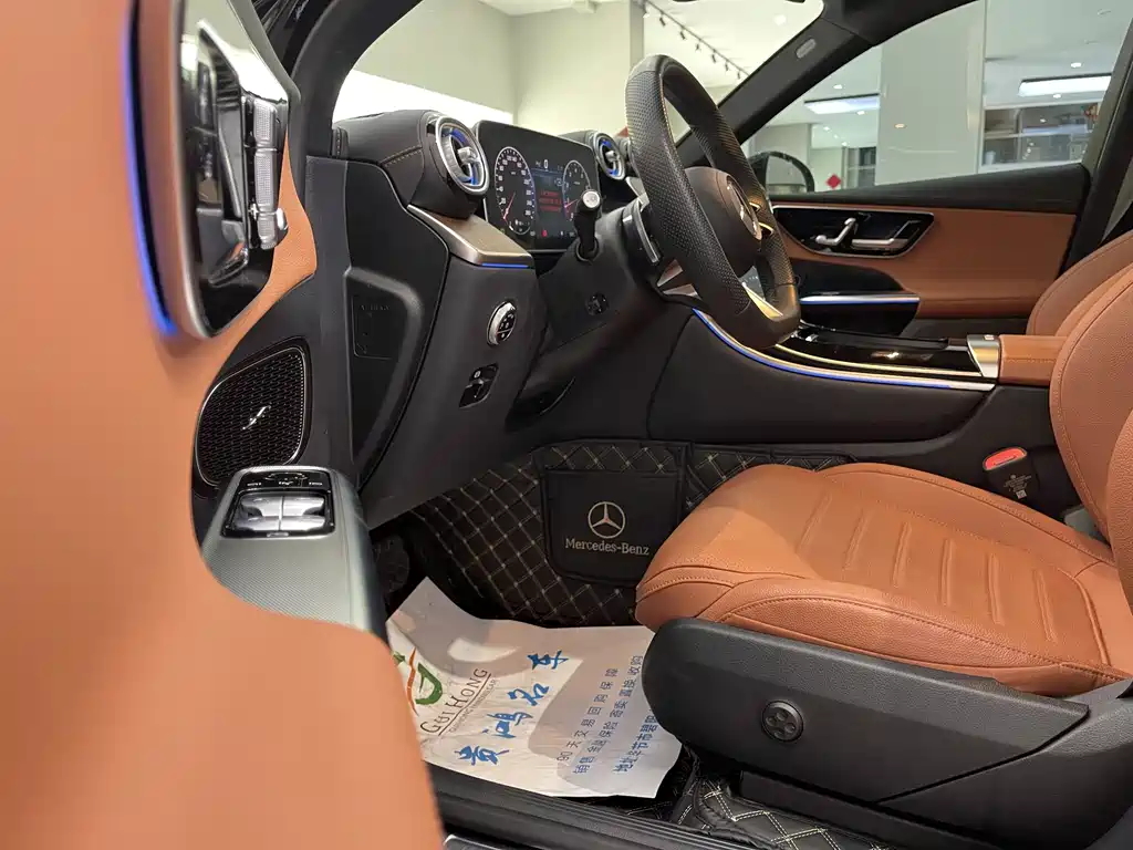 Mercedes-Benz GLC 2024 GLC 300 L 4MATIC 7 мест