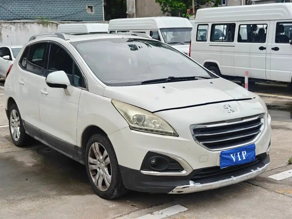 Peugeot 3008 2013 2.0L AT