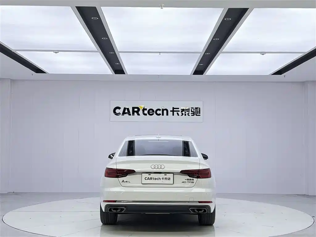 Audi A4L 2019 40 TFSI VI