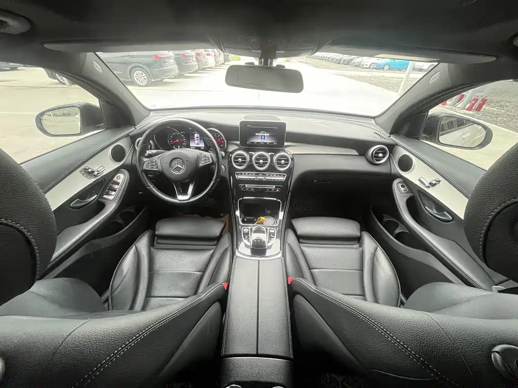 Mercedes-Benz GLC Coupe — миниатюра 9