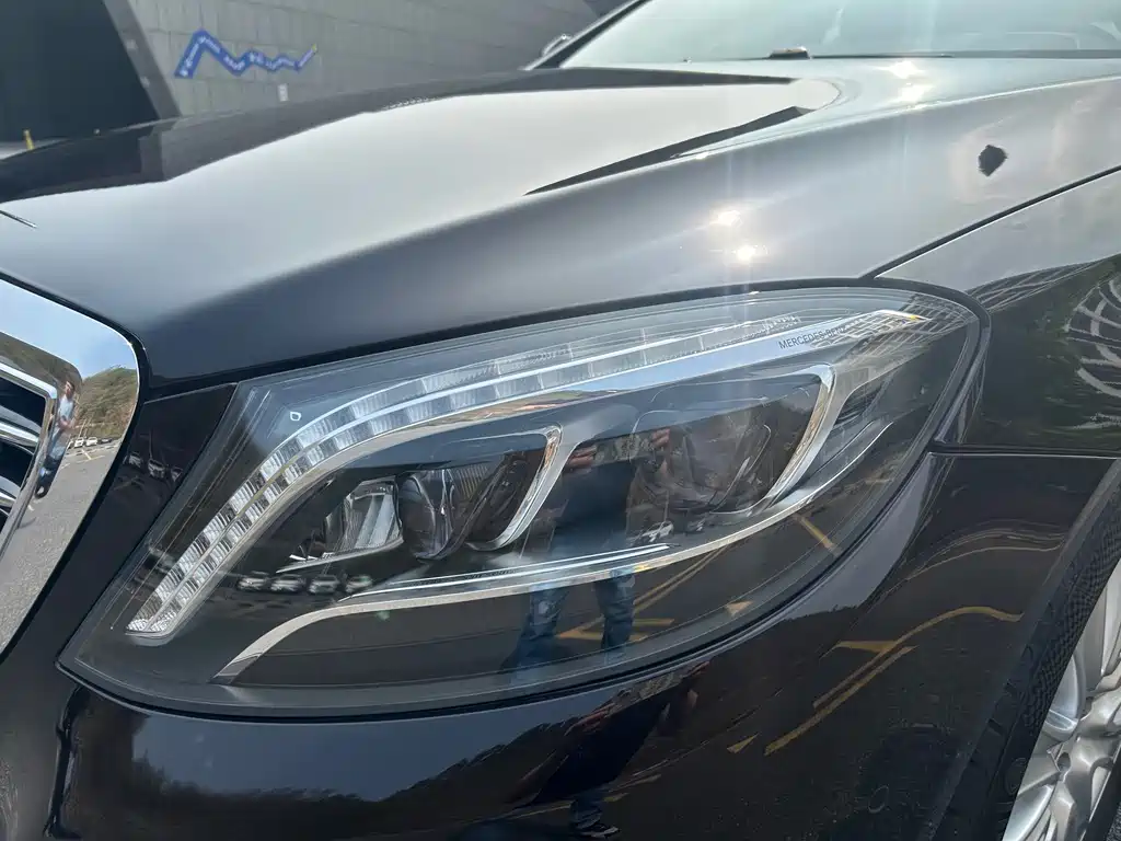 Mercedes-Benz S-Class — миниатюра 24