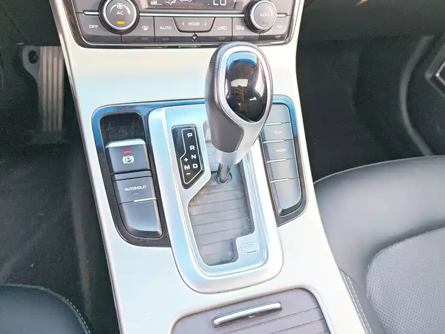 Geely Emgrand GL — миниатюра 16