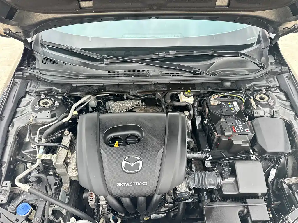 Mazda 3 Axela — миниатюра 13