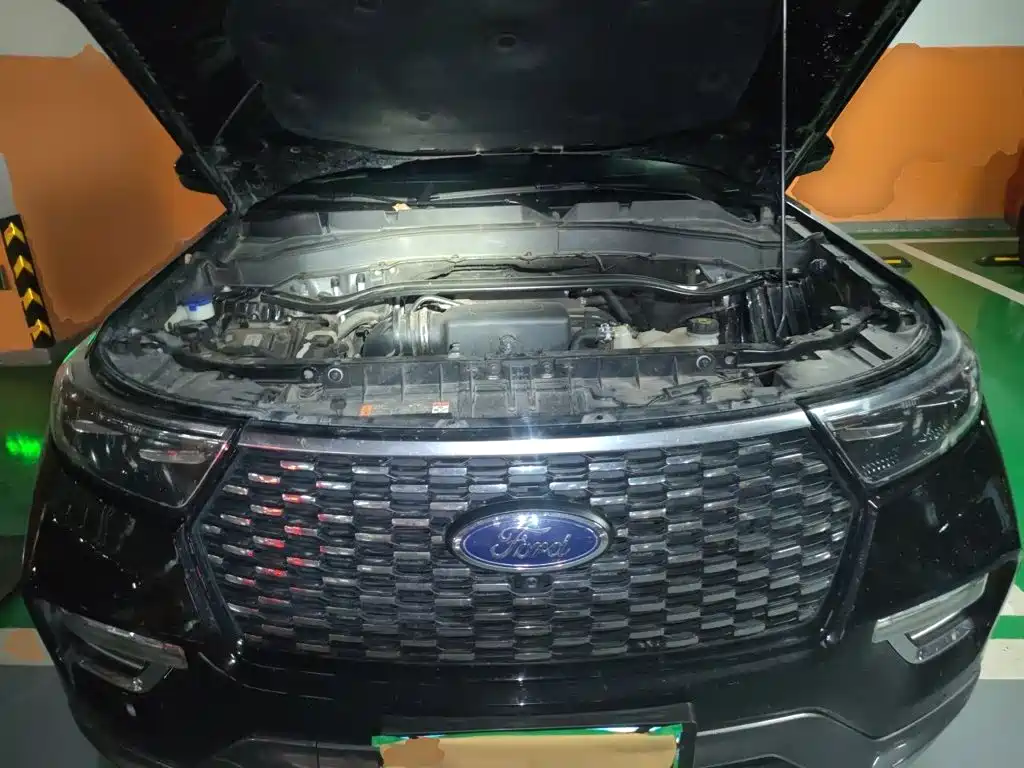 Ford Explorer — миниатюра 16