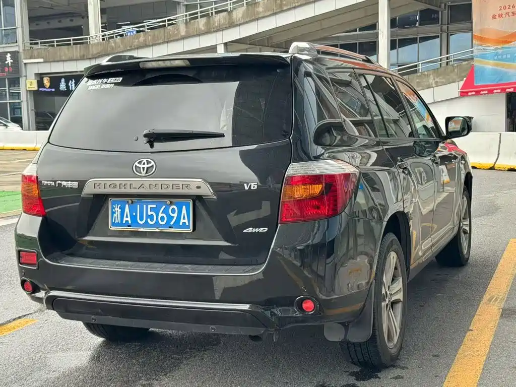 Toyota Highlander — миниатюра 6