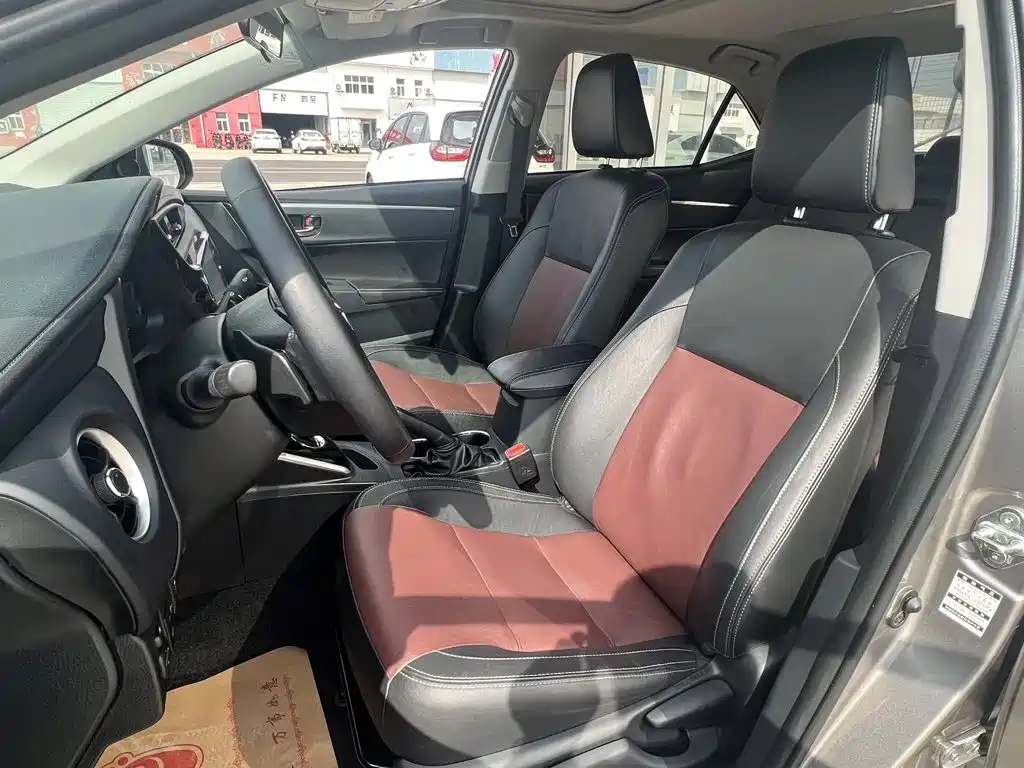Toyota Corolla — миниатюра 8