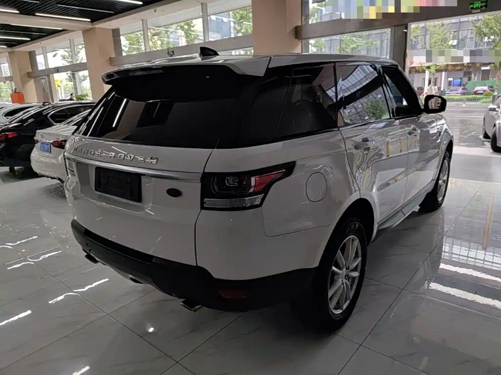 Land Rover Range Rover Sport 2017 3.0 SC V6 SE