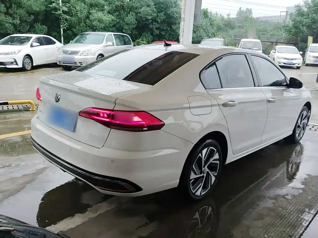 Volkswagen Bora — миниатюра 7