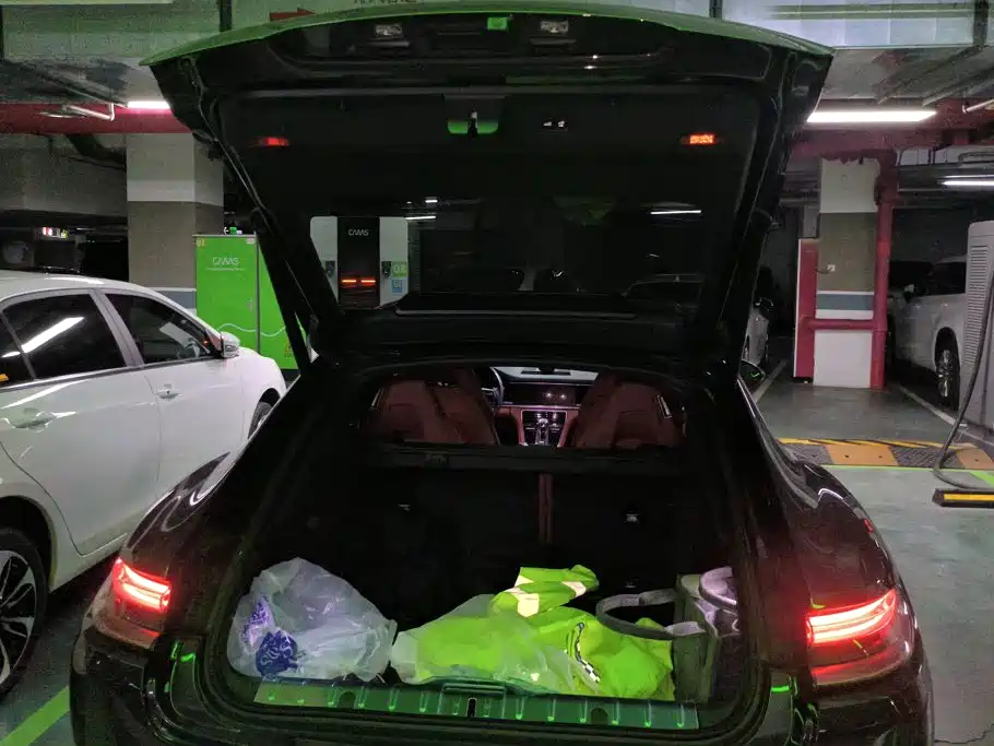 Porsche Panamera — миниатюра 4