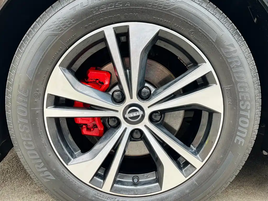 Nissan Sylphy — миниатюра 10