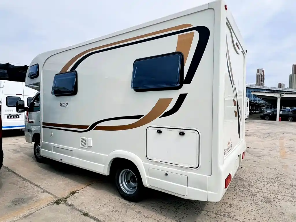 Foton Xiangling M — миниатюра 4