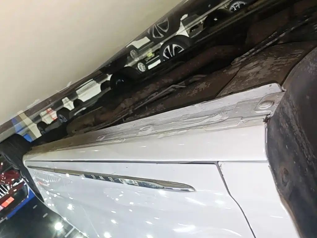 Roewe iMAX8 — миниатюра 22