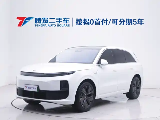 Li Auto IDEAL L6 2024