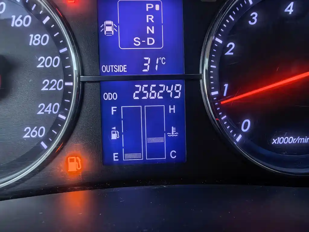 Toyota Reiz — миниатюра 11