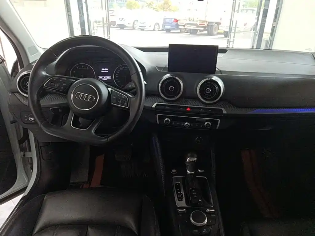 Audi Q2L — миниатюра 10