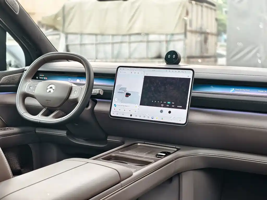 NIO ES8 — миниатюра 22