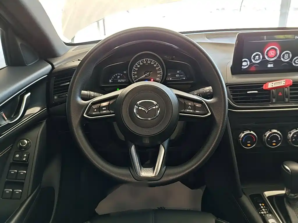 Mazda CX-4 — миниатюра 11