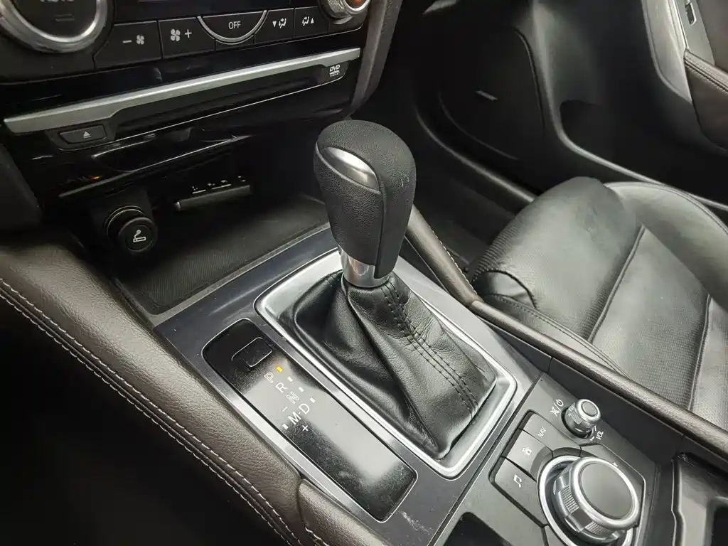 Mazda Atenza — миниатюра 13