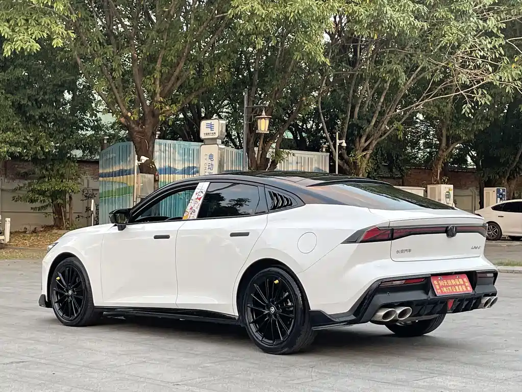 Changan UNI-V — миниатюра 4