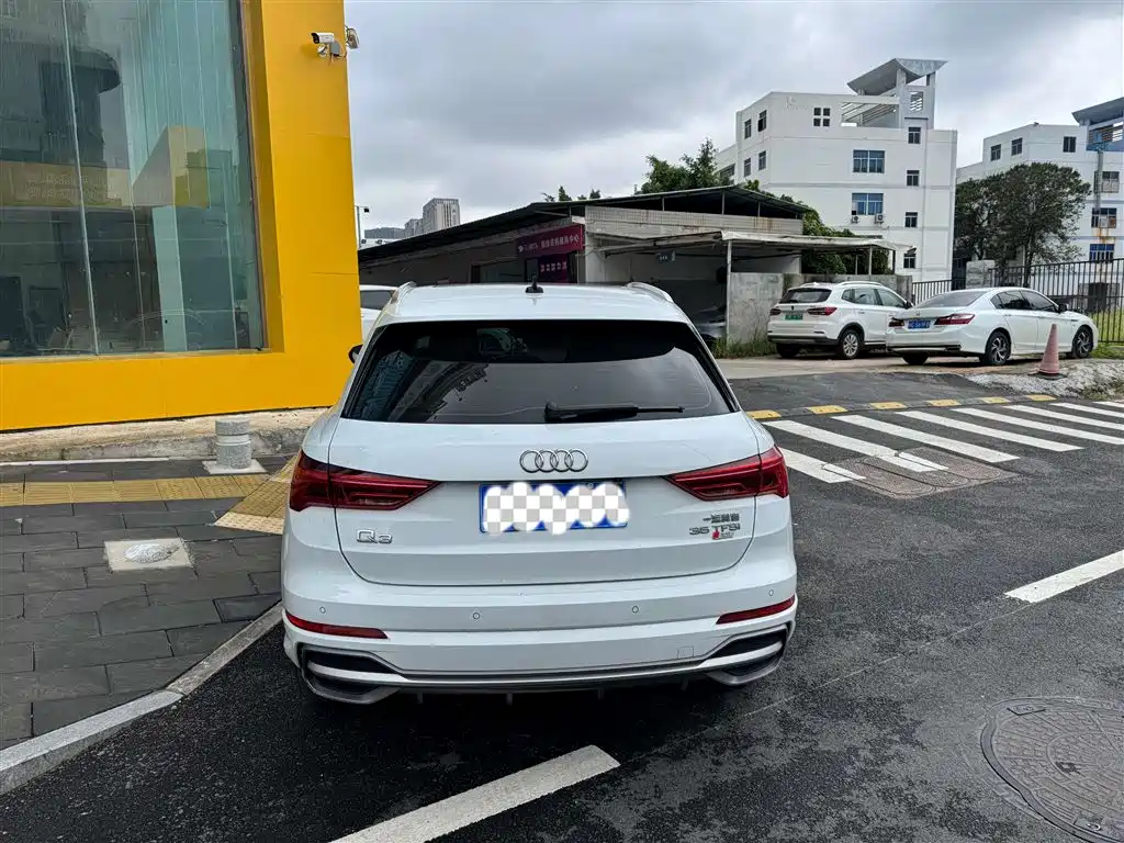 Audi Q3 2022 35 TFSI Fashion