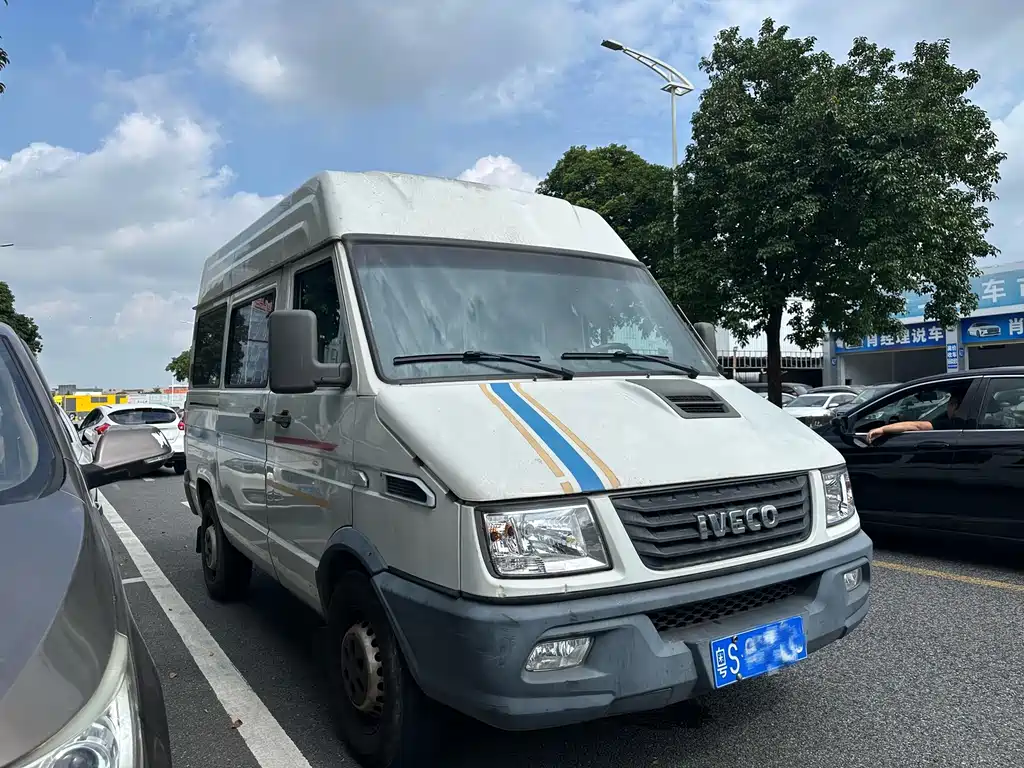 IVECO Daily — миниатюра 3