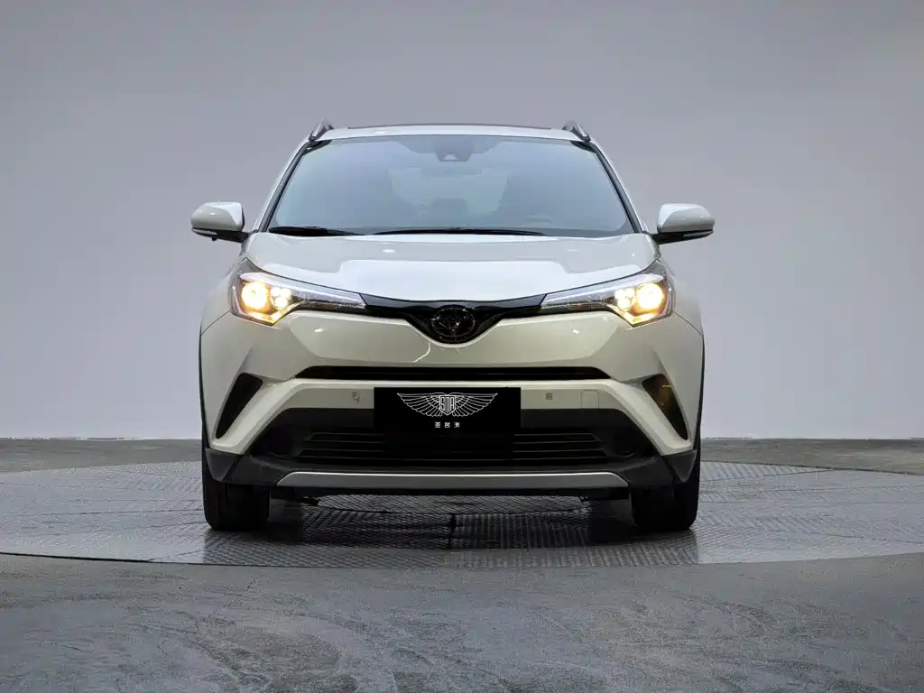 Toyota IZOA — миниатюра 3