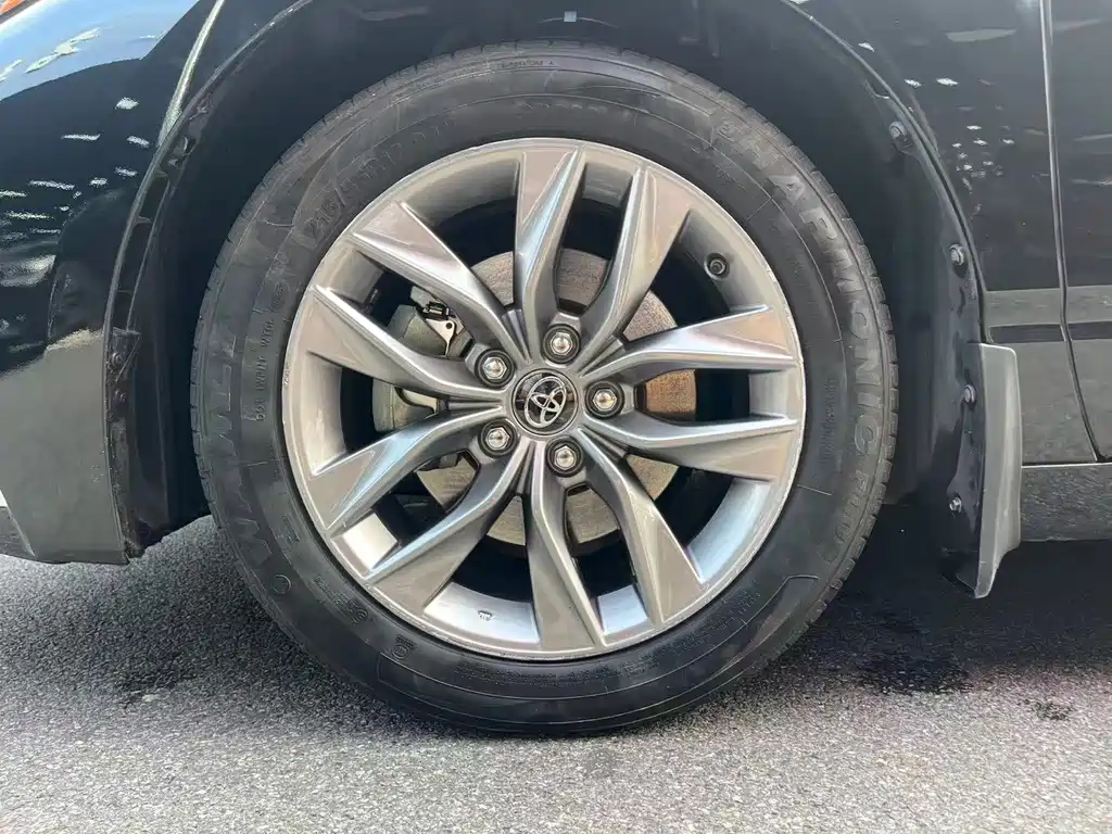 Toyota Avalon — миниатюра 14